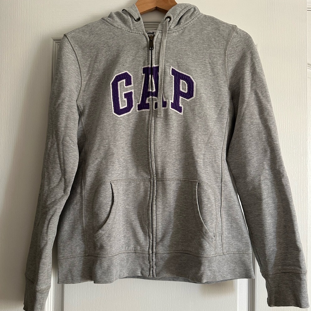 GAP Heather Gray Zip-Up Hoodie
